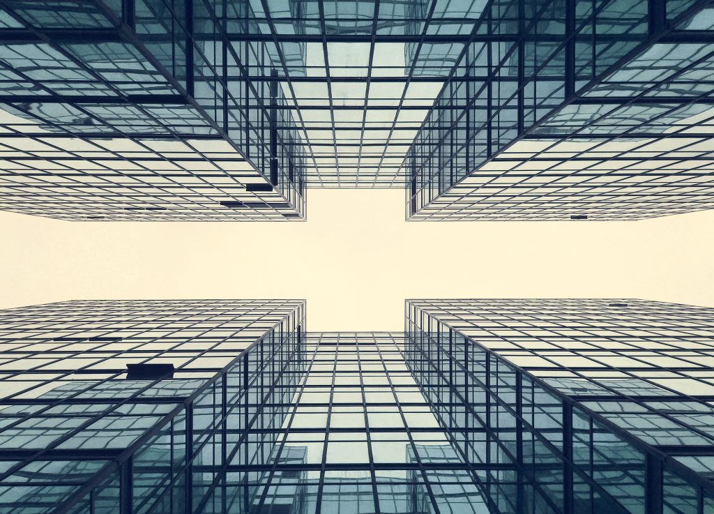 estructura holding empresarial